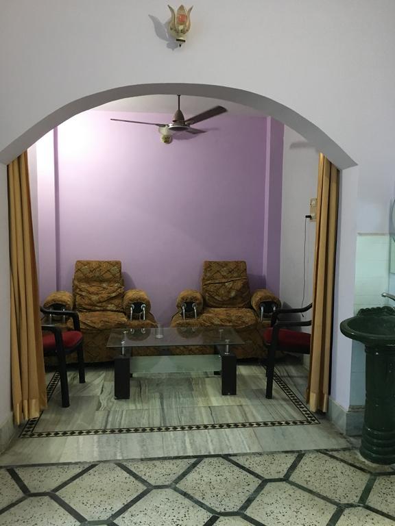 Guest house Srishti Shelter